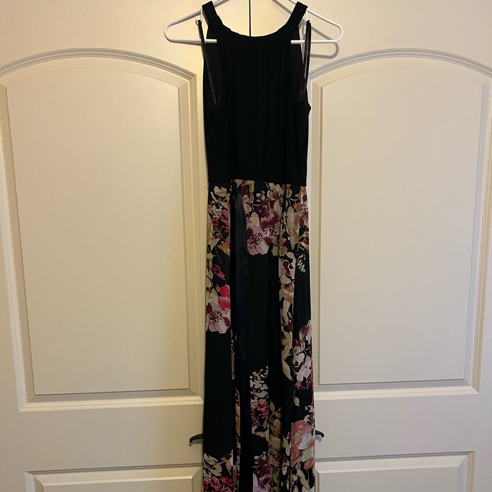 SLNY size 6 formal dress